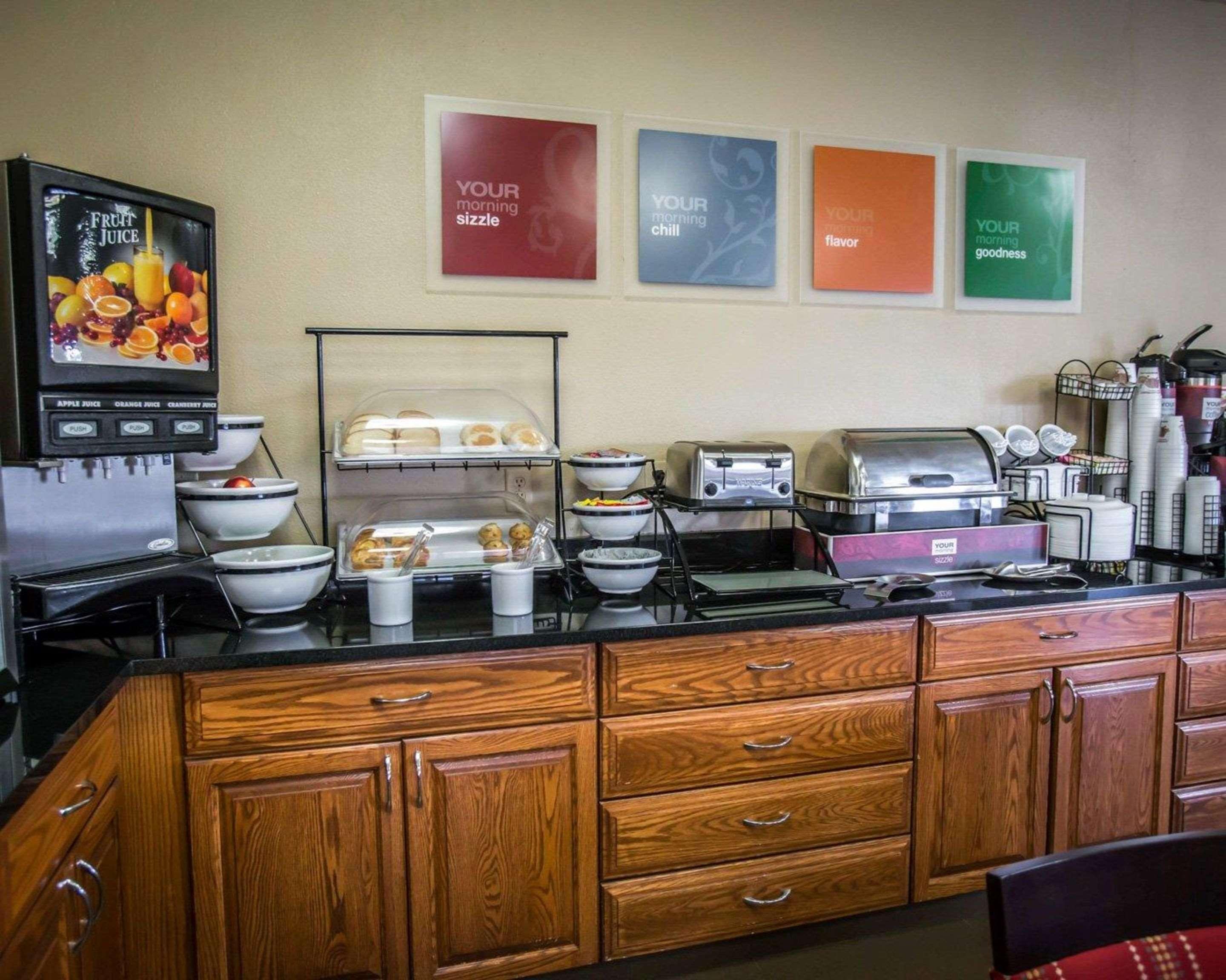Comfort Inn Morris I-80 מראה חיצוני תמונה